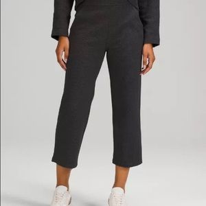 Lululemon Ribbed Straight Leg Super-High-Rise Crop Pants